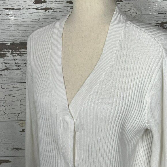 CABI Slim Rib Cardigan White Sz S #6173 EUC - Picture 3 of 5
